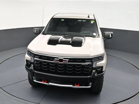 Used 2026 Chevrolet Silverado 1500 ZR2 AWD/4WD image 18