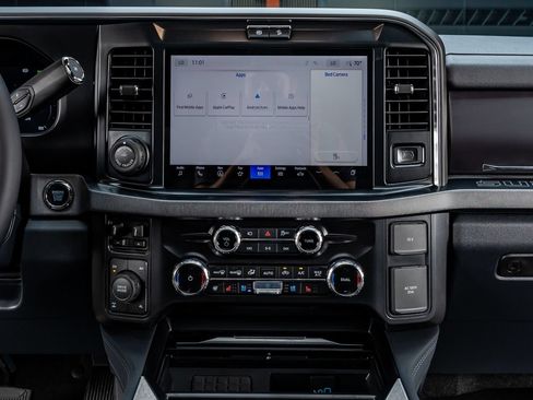 Used 2026 Ford F250 Platinum AWD/4WD image 25