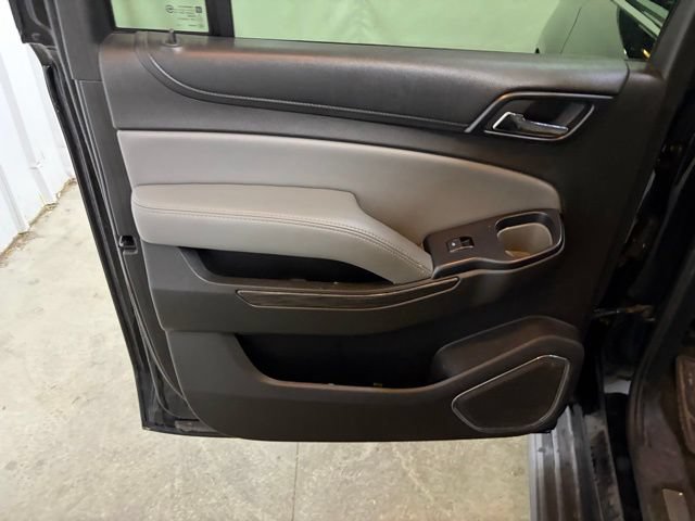 Used 2015 Chevrolet Suburban LT AWD/4WD image 22