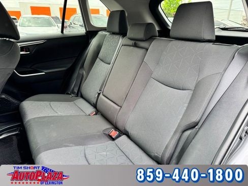 Used 2024 Toyota RAV4 XLE AWD/4WD image 32