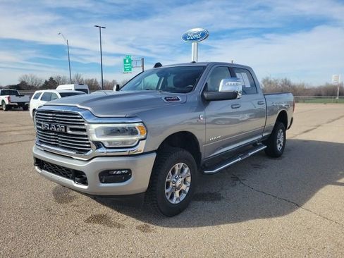 Used 2024 RAM 2500 Laramie image 21