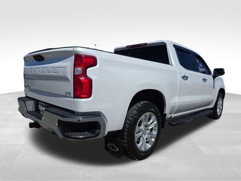 Used 2024 Chevrolet Silverado 1500 LTZ w/ LTZ Convenience Package II AWD/4WD image 13