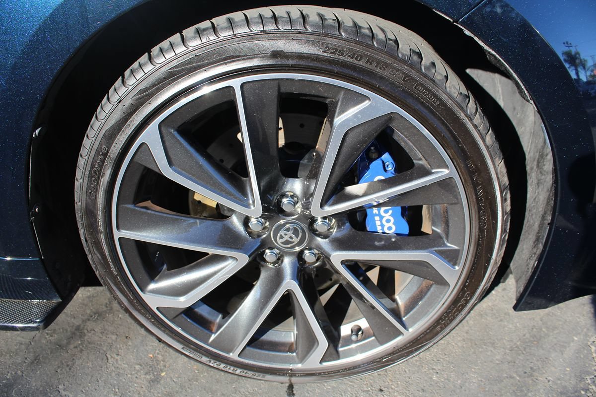 Used 2019 Toyota Corolla XSE FWD image 29
