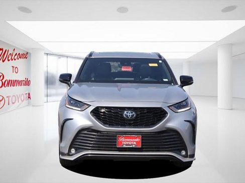 Certified 2024 Toyota Highlander XSE image 4