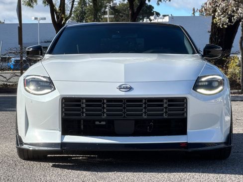 Used 2024 Nissan Z Sport w/ Floor Mat Package image 9