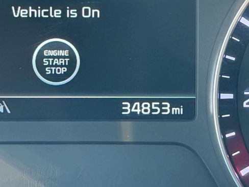 Used 2022 Kia Forte GT-Line w/ GT-Line Premium Package image 9