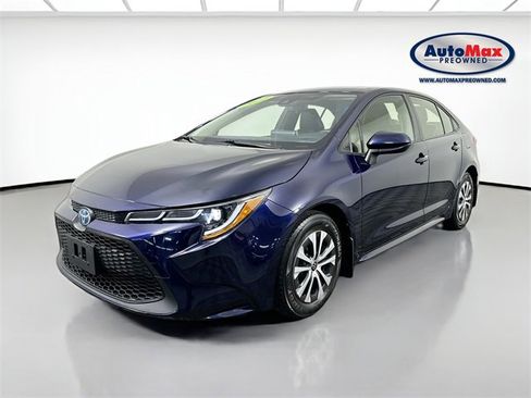 Used 2022 Toyota Corolla LE image 4