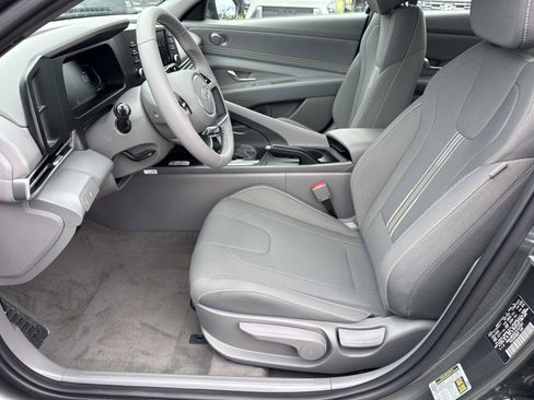 New 2026 Hyundai Elantra Sport FWD image 9