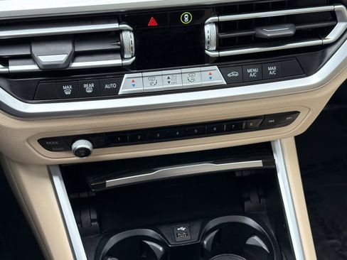 Used 2021 BMW 330i Sedan w/ Convenience Package image 18