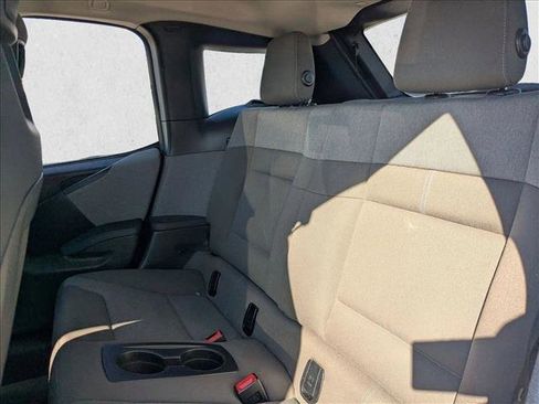 Used 2019 BMW i3 image 18