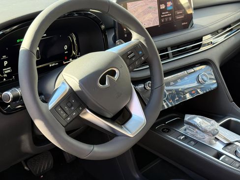 New 2026 INFINITI QX60 Luxe w/ Cargo Package image 8