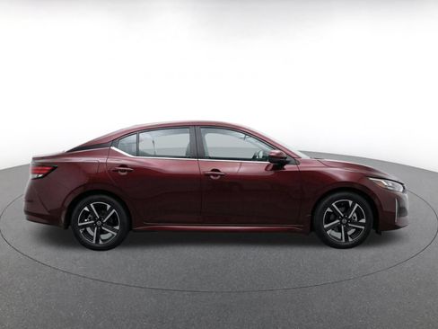 Used 2025 Nissan Sentra SV FWD image 10
