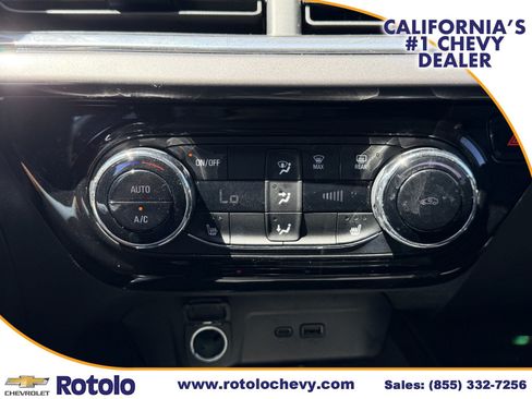 Used 2025 Chevrolet Trax ACTIV w/ Driver Confidence Package FWD image 20