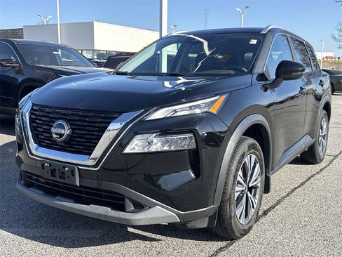 Used 2023 Nissan Rogue SV w/ SV Premium Package image 4