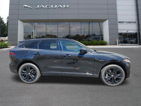 Used 2025 Jaguar F-PACE R-Dynamic S AWD/4WD image 6