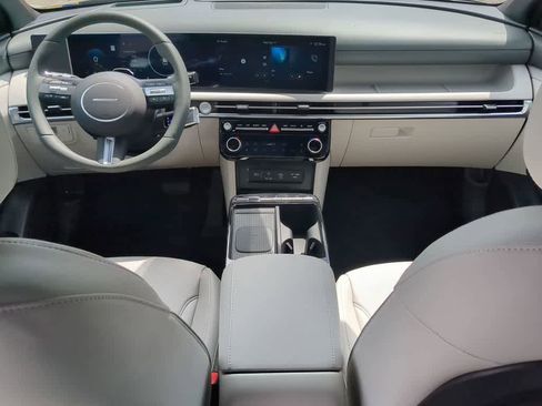 New 2026 Hyundai Tucson Limited image 16