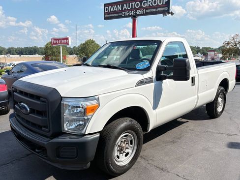Used 2015 Ford F250 XL RWD image 3