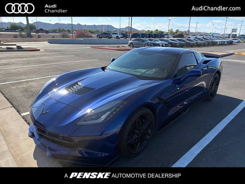 Used 2018 Chevrolet Corvette Stingray Coupe RWD image 1