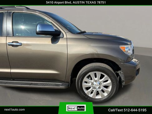 Used 2011 Toyota Sequoia Platinum image 5