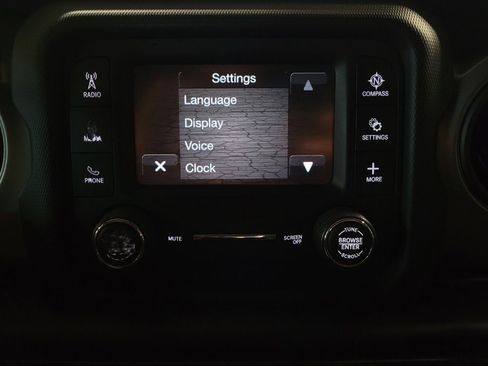 Used 2018 Jeep Wrangler Unlimited Sport AWD/4WD image 25