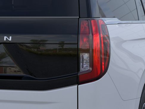 New 2026 Ford Expedition Active AWD/4WD image 21