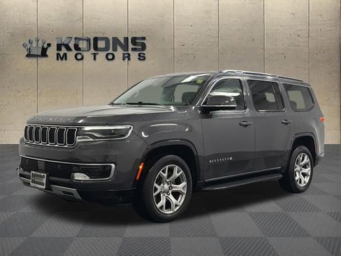 Used 2022 Jeep Wagoneer Series II AWD/4WD image 1