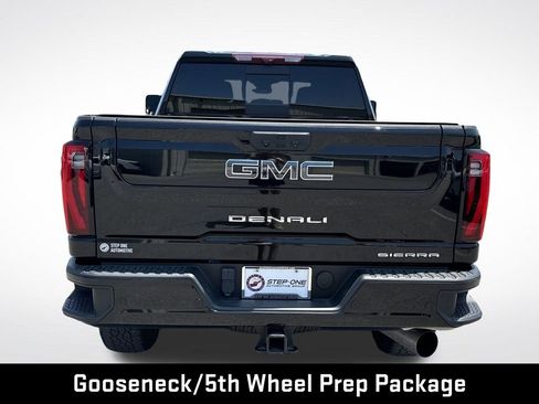 Certified 2024 GMC Sierra 3500 Denali Ultimate AWD/4WD image 7