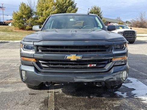 Used 2018 Chevrolet Silverado 1500 LT w/ All Star Edition image 3