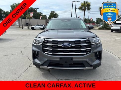 Used 2025 Ford Explorer Active w/ Active Comfort Package RWD image 2