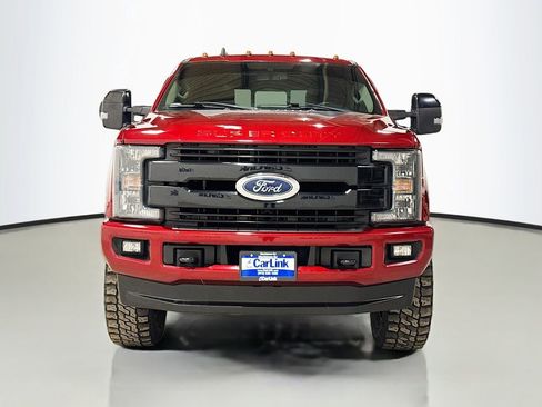 Used 2019 Ford F250 Lariat image 2