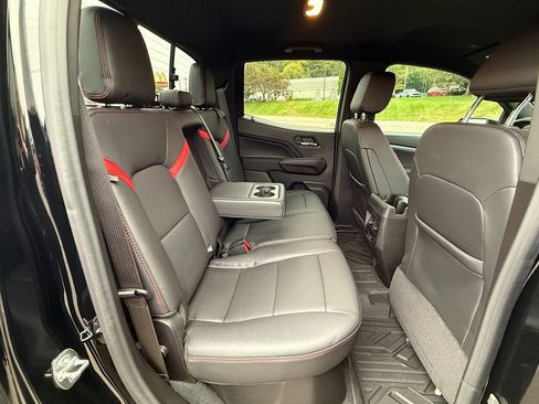 Certified 2024 Chevrolet Colorado Z71 w/ Z71 Convenience Package 2 image 28