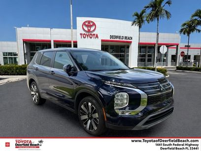 Used 2025 Mitsubishi Outlander SE