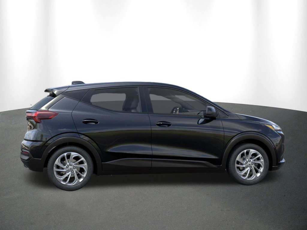 New 2027 Chevrolet Bolt LT w/ Comfort Package FWD image 6