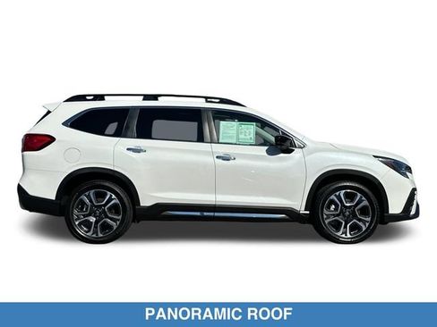 Used 2024 Subaru Ascent Touring AWD/4WD image 4