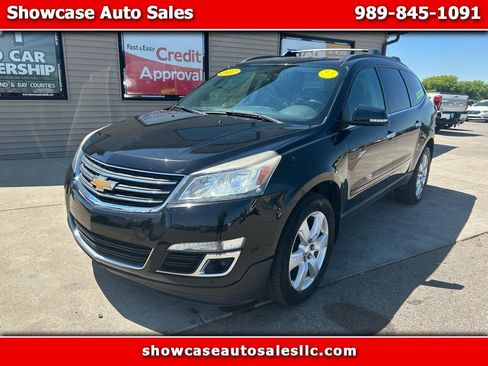 Used 2017 Chevrolet Traverse LT w/ Style and Technology Package AWD/4WD image 1