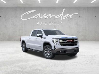New 2025 GMC Sierra 1500 SLT