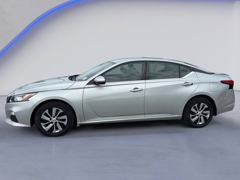 Used 2021 Nissan Altima 2.5 S FWD image 3