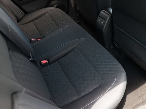 Used 2021 Nissan Kicks SV FWD image 15