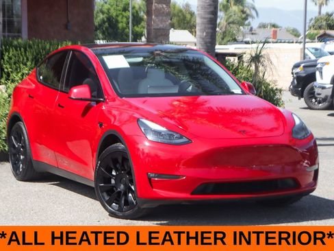 Used 2023 Tesla Model Y Long Range AWD/4WD image 2