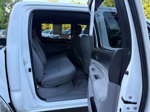 Used 2011 Toyota Tacoma PreRunner w/ TRD Sport Pkg RWD image 26