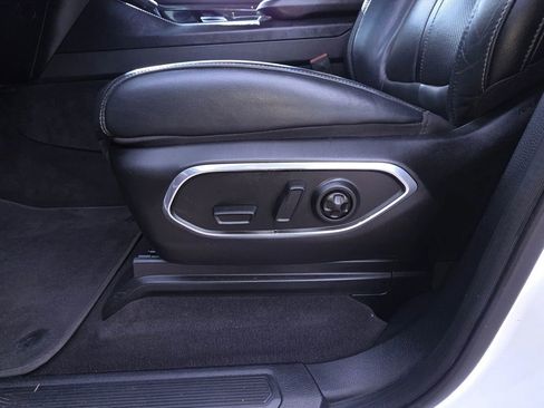 Used 2022 Jeep Wagoneer Series III image 19