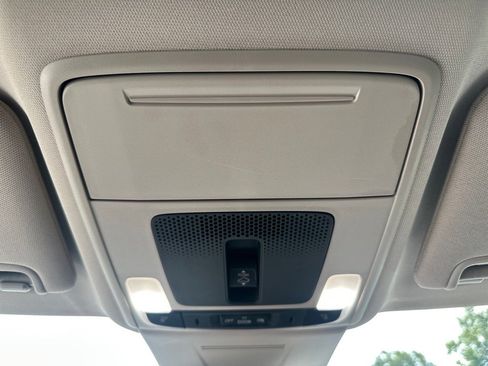 Used 2024 Honda Civic Touring image 15