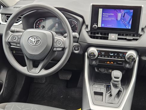 Used 2025 Toyota RAV4 XLE w/ Convenience Package FWD image 28