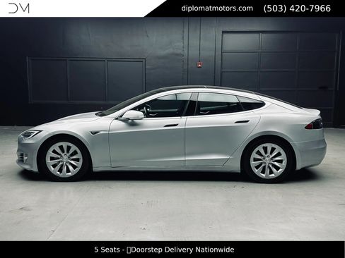 Used 2016 Tesla Model S 90D AWD/4WD image 4
