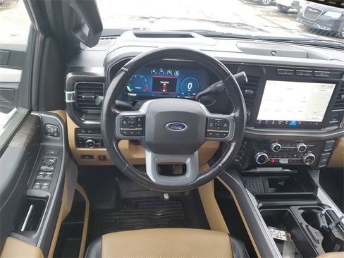 Used 2023 Ford F350 Lariat w/ Lariat Ultimate Package image 11