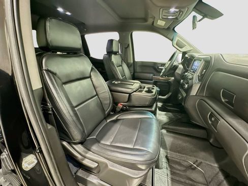 Used 2020 Chevrolet Silverado 1500 RST w/ RST Value Package RWD image 24