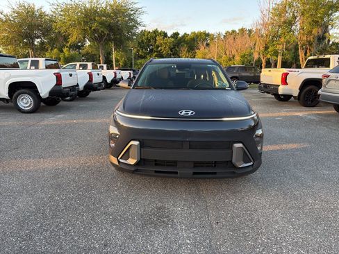 Used 2025 Hyundai Kona SEL image 8