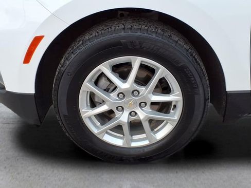 Used 2023 Chevrolet Equinox LT image 10