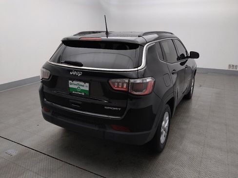 Used 2021 Jeep Compass Sport image 7