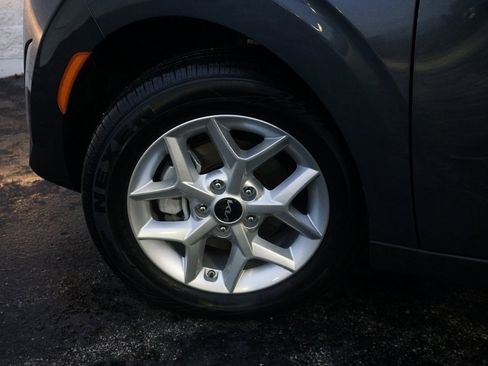 Used 2024 Kia Soul LX w/ Option Group 015 image 28